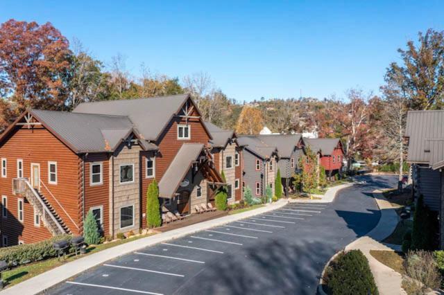 The Great Maple Retreat By Stony Brook Cabins Gatlinburg Zewnętrze zdjęcie